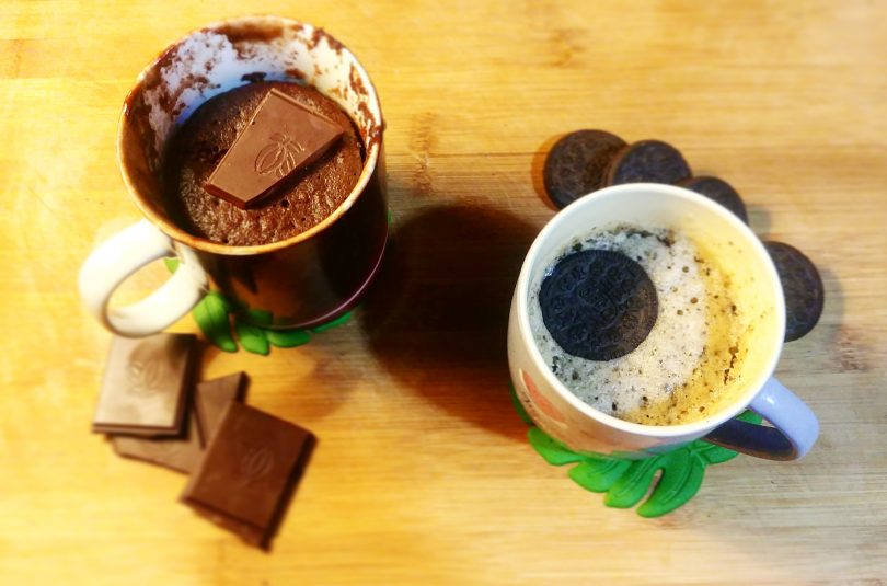 2 mug cake, 1 pasticcere incazzato 2 mug cake, 1 pasticcere incazzato
